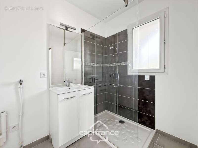 Appartement à PERIGNY