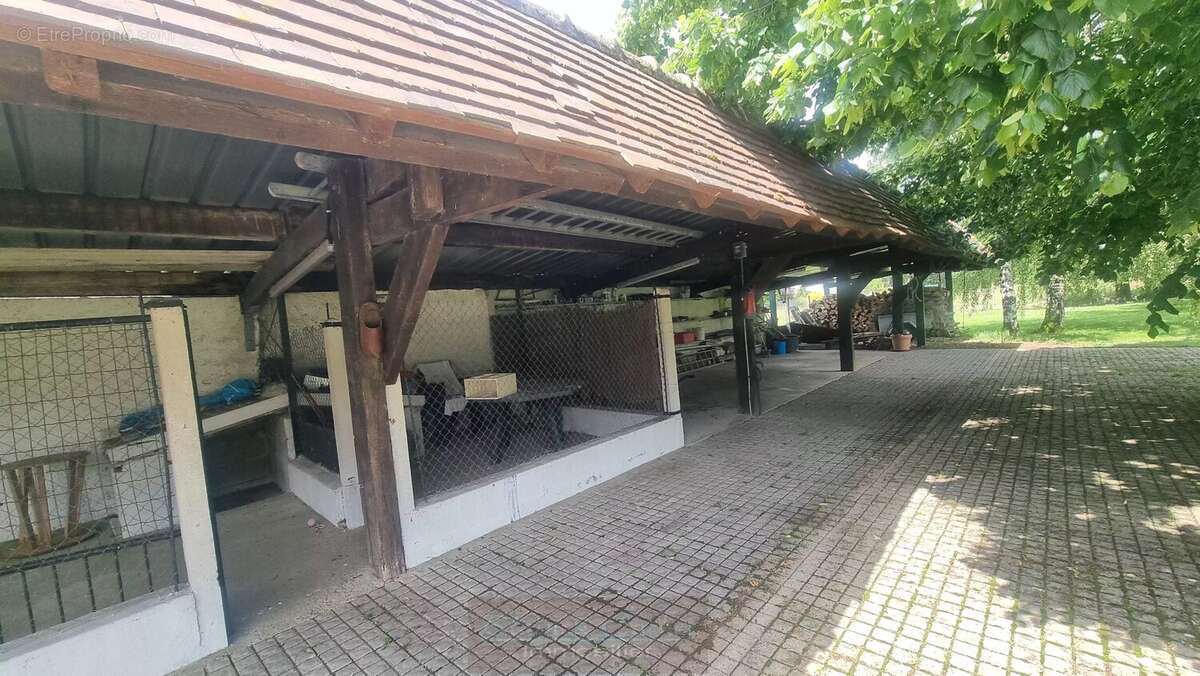 Maison à GONDREVILLE