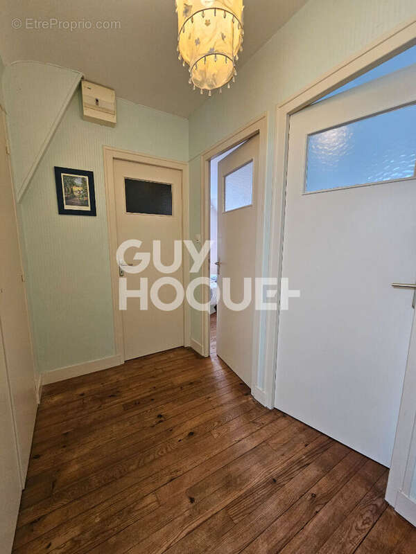 Maison à SAINT-JEAN-DE-DAYE