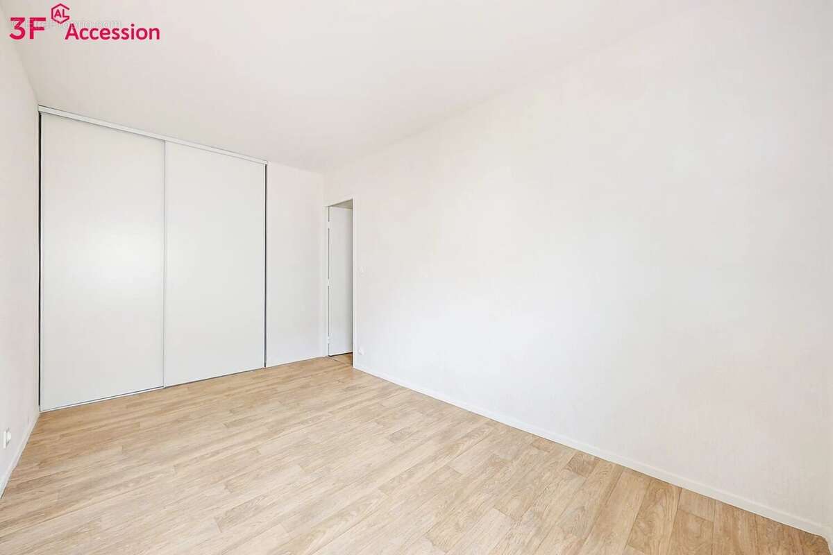 Appartement à LOGNES