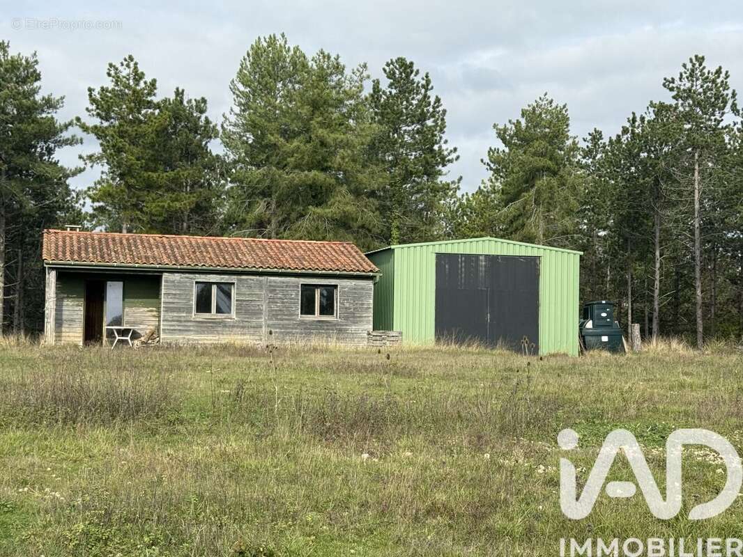 Photo 7 - Terrain à MONTAYRAL