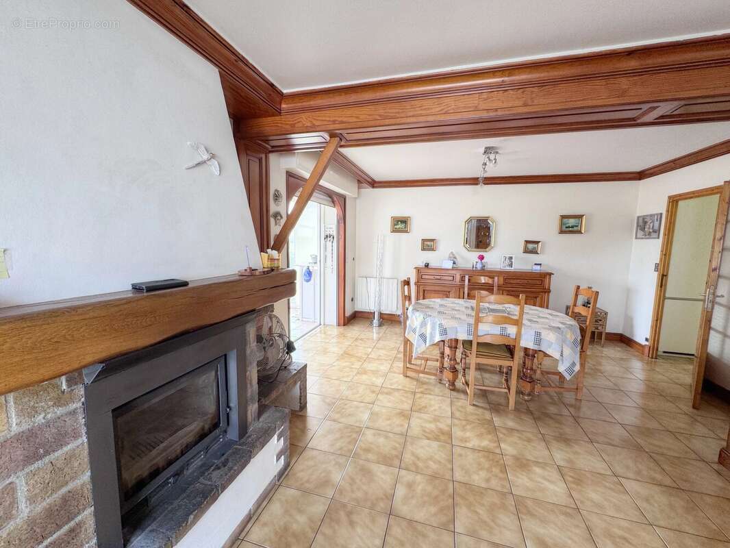 À deux pas de la côte sauvage – maison familiale avec sous-sol complet et jardin clos - photo 8