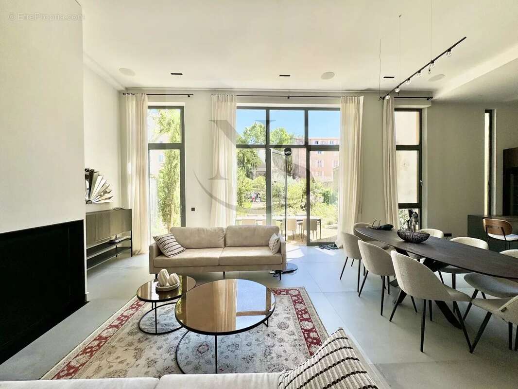 Maison à AIX-EN-PROVENCE