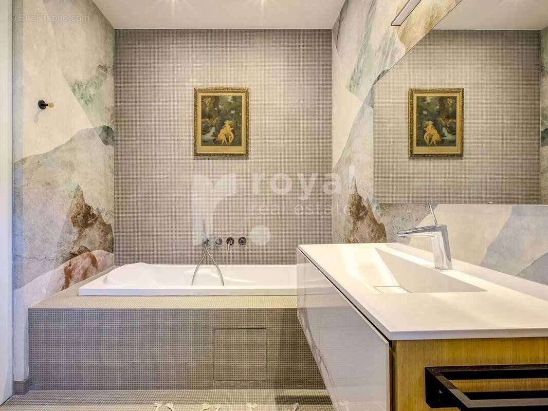 Maison à MOUGINS