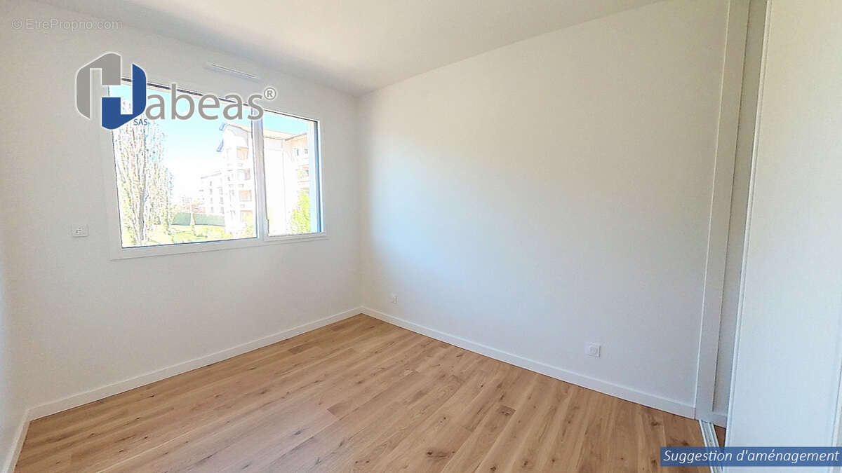 Appartement à SAINTE-FOY-LES-LYON