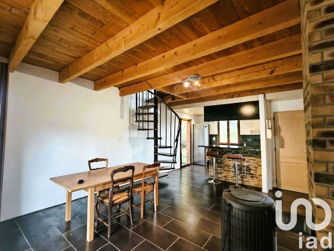 Photo 6 - Maison à SAINT-MELANY