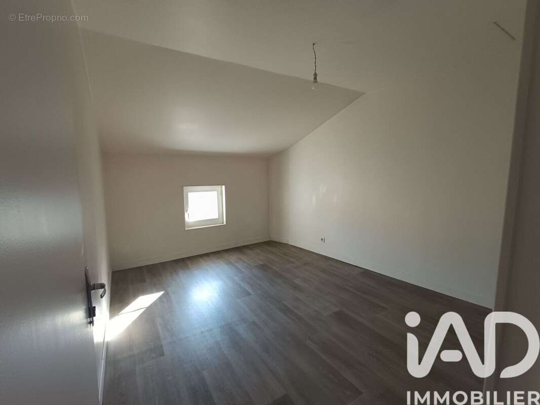 Photo 9 - Maison à DOUE-LA-FONTAINE