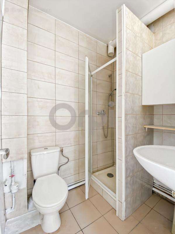 Appartement à AUBERVILLIERS