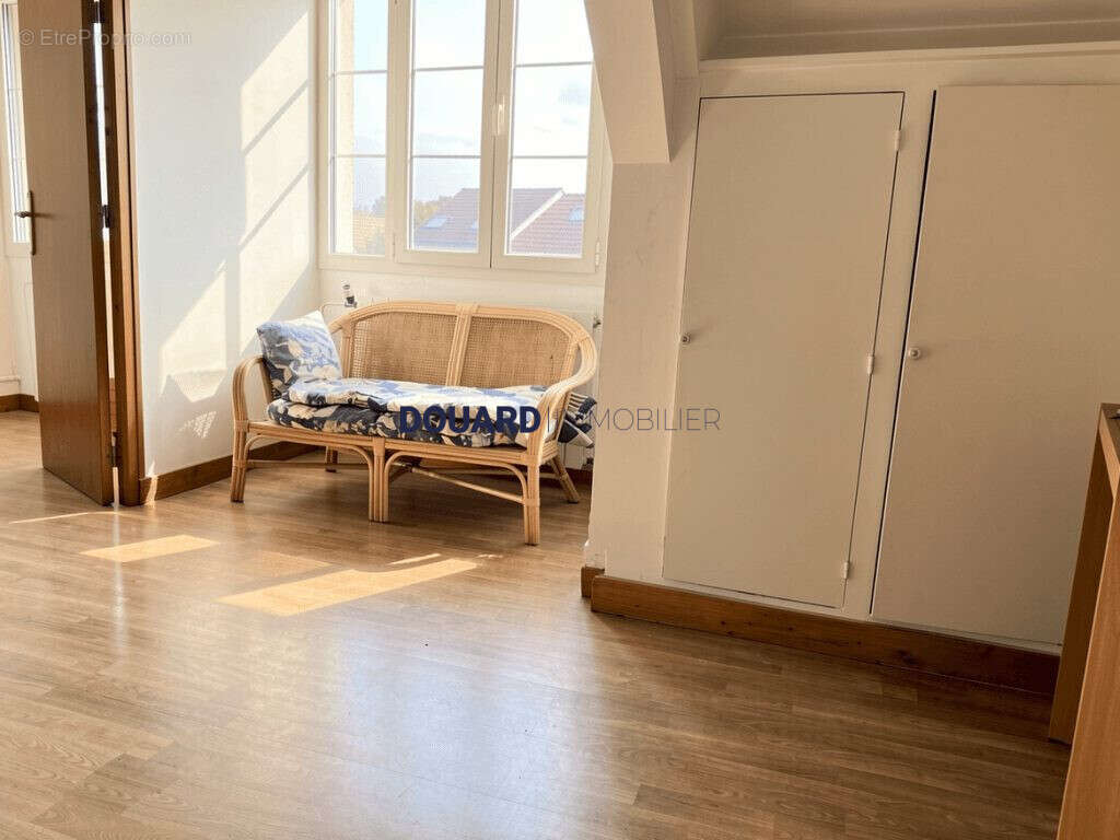 Maison à HOUILLES