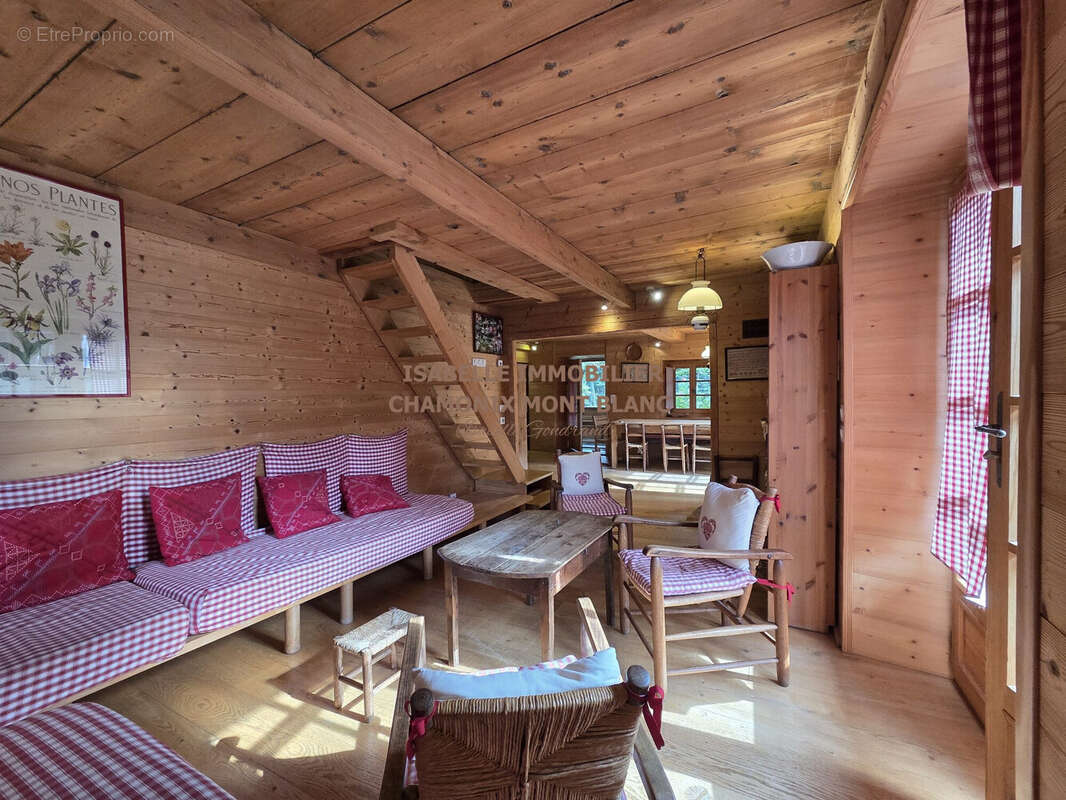 Salon cosy / Vente Chamonix - Maison à CHAMONIX-MONT-BLANC