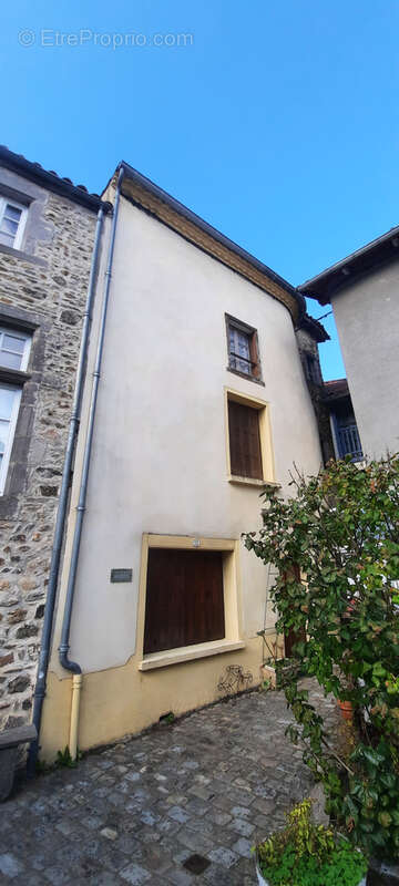 Maison à BLESLE