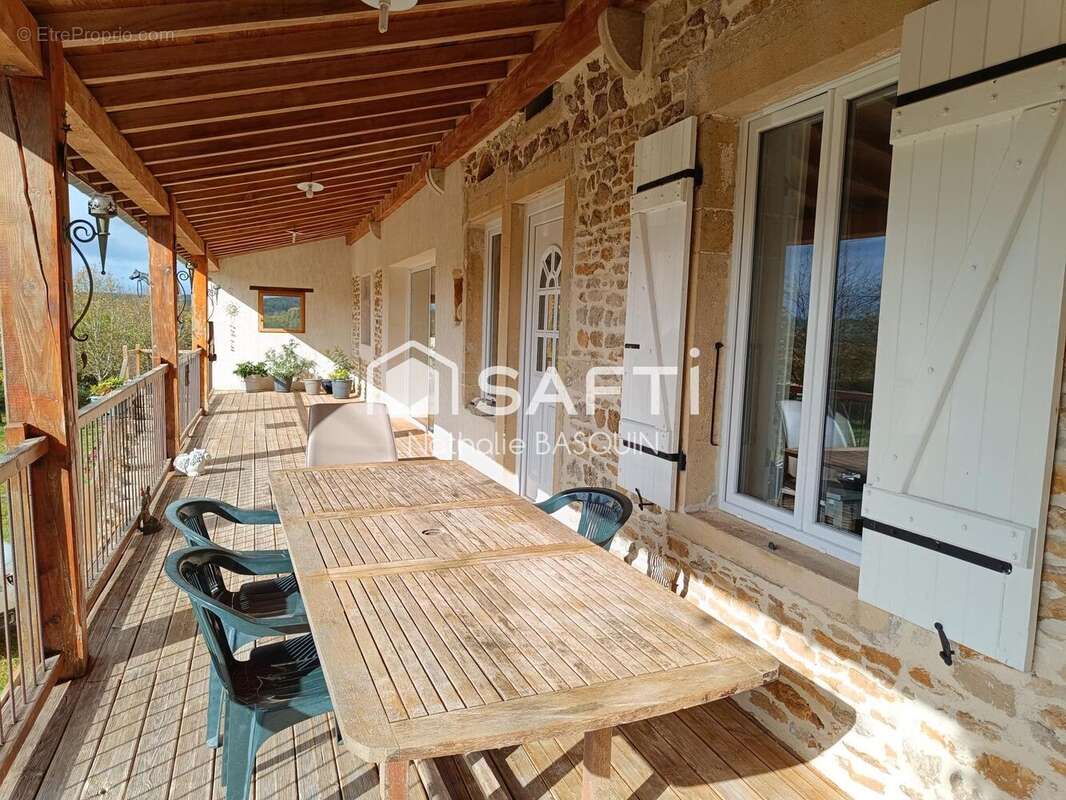 Photo 2 - Maison à MARCILLY-LES-BUXY