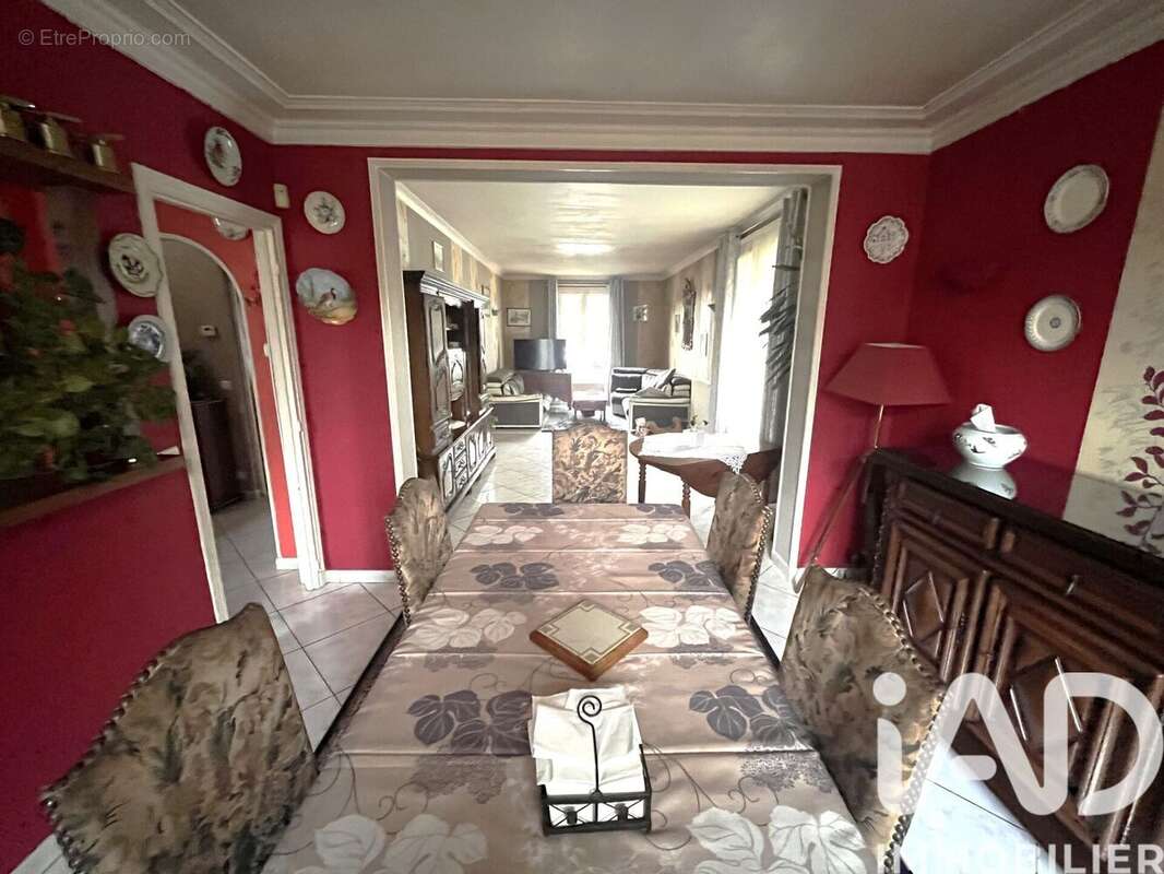 Photo 9 - Maison à VILLENEUVE-LE-ROI