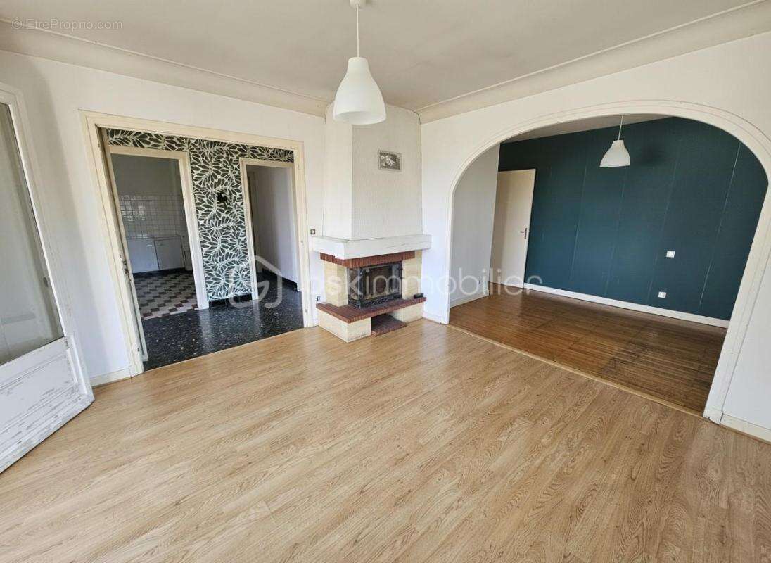Noailly (42640) – Maison sur sous-sol avec vue dégagée et beau potentiel ! - photo 5