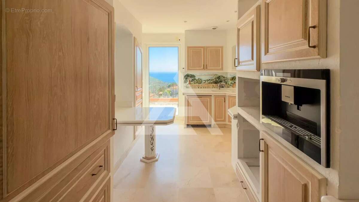 Maison d'exception - la turbie - vue mer et piscine - photo 8