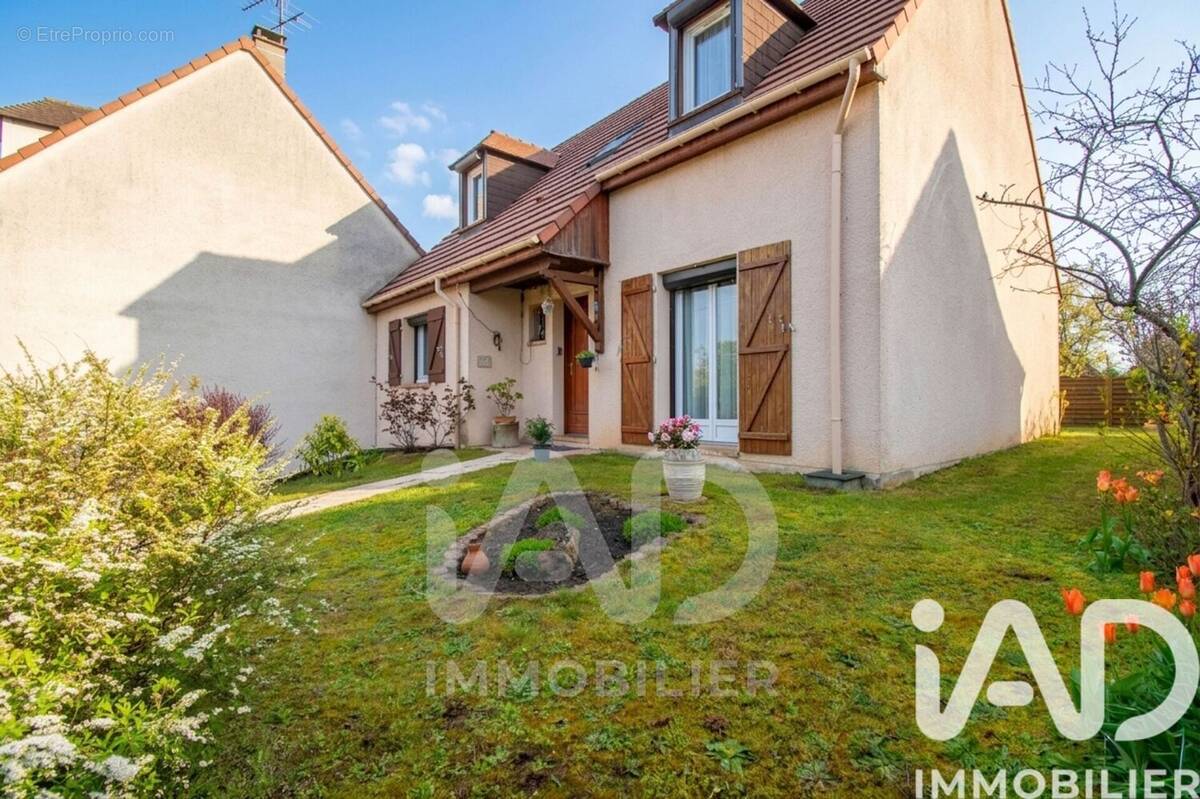 Photo 1 - Maison à EPONE