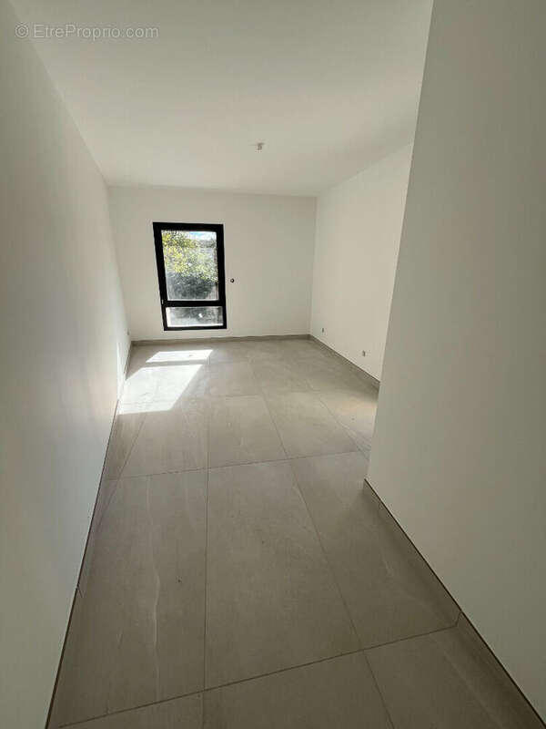 Maison à PONT-EVEQUE