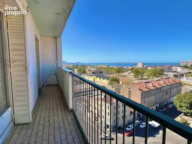 Appartement à MARSEILLE-15E