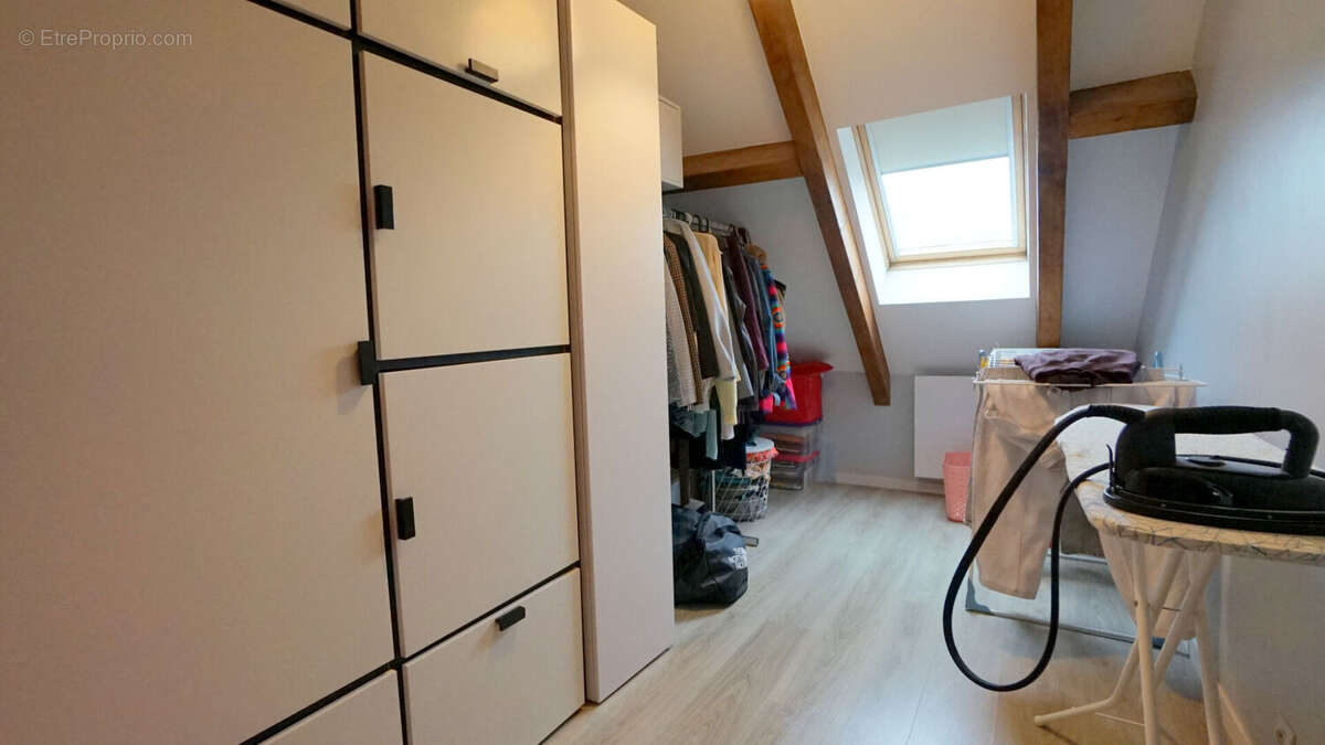 Maison à MEZIERES-SUR-SEINE