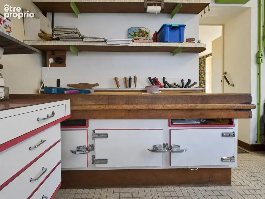  Maison de caractère aux multiples possibilités – Cœur de Saint-Laurent-de-Céris - photo 9