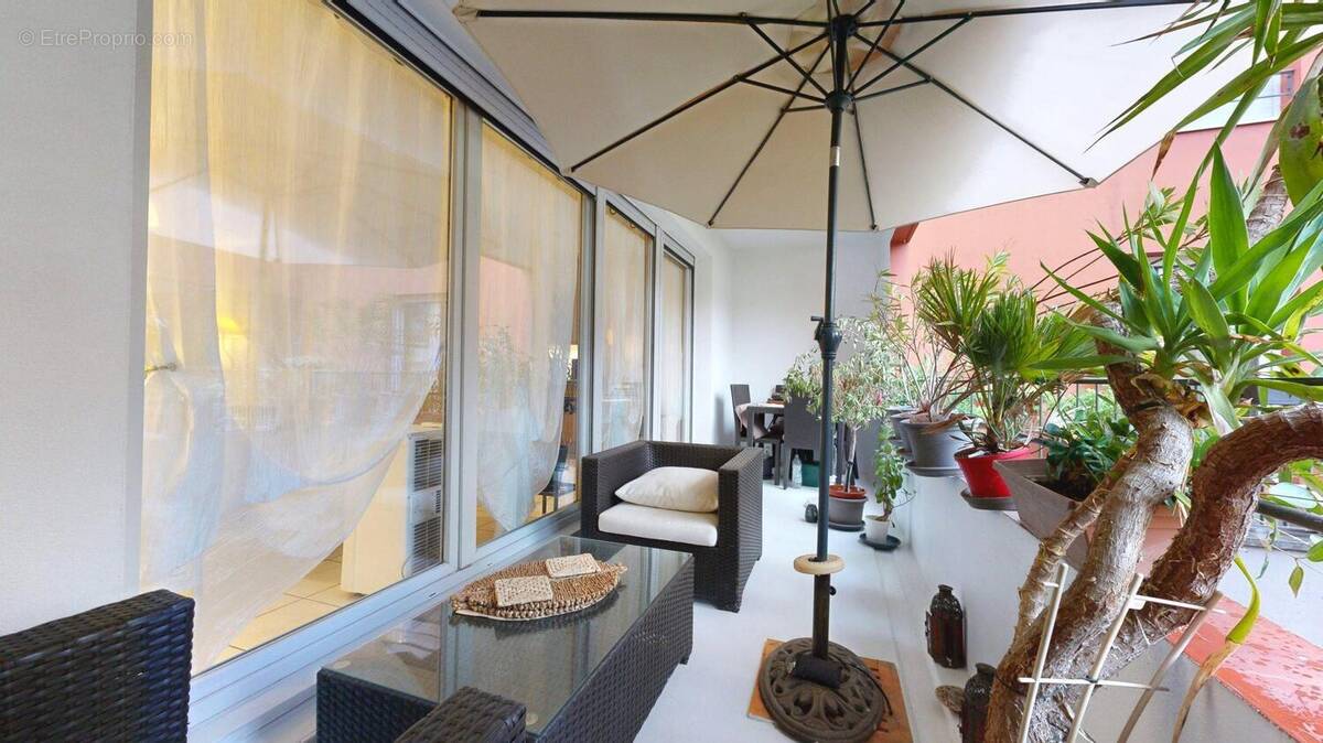 Appartement à LYON-9E