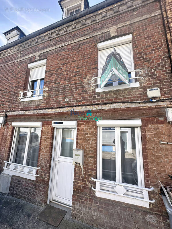 Maison à LILLEBONNE