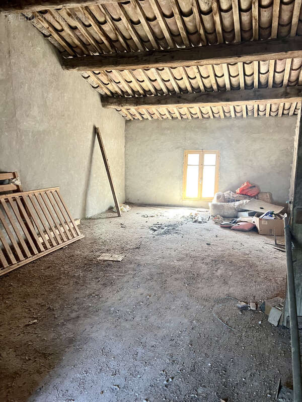 Maison à THEZAN-DES-CORBIERES