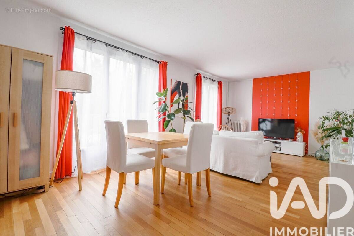 Photo 1 - Appartement à MARLY-LE-ROI