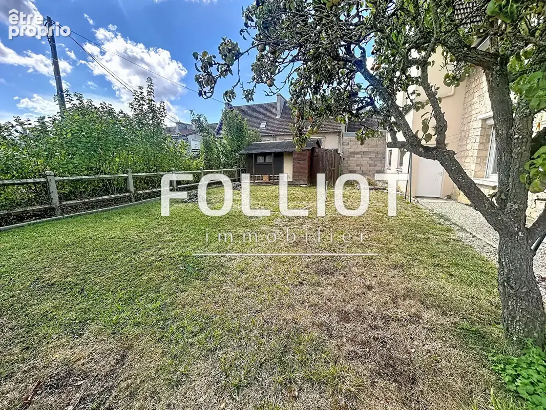 A VENDRE - Maison Saint Martin De Fontenay 8 pièce(s) 162.71 m2 - photo 12