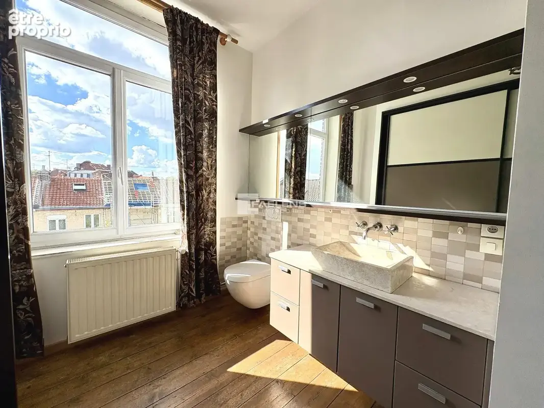 Maison 5 pièces 193 m² à vendre à Lille (59000) - photo 7