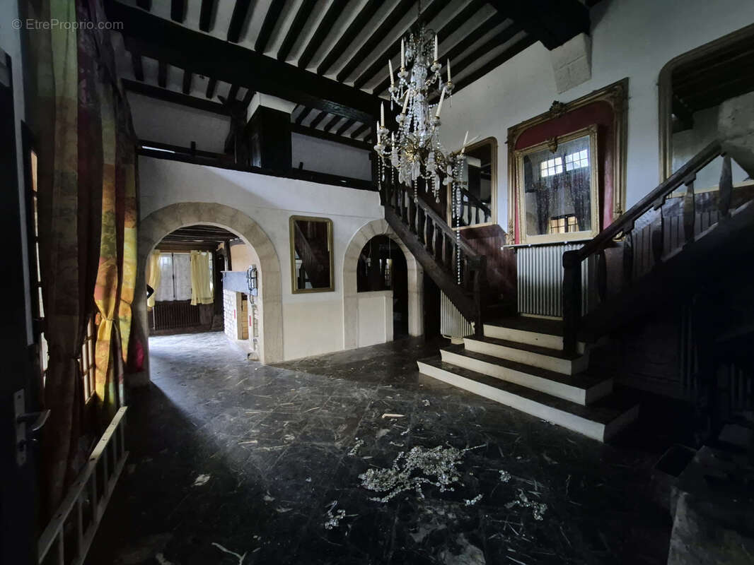 Maison à NEUFCHATEL-EN-BRAY