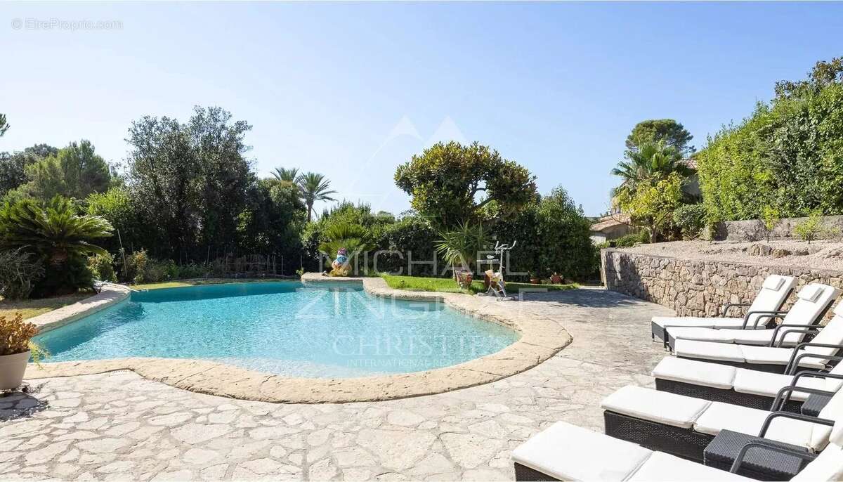 Maison à ANTIBES