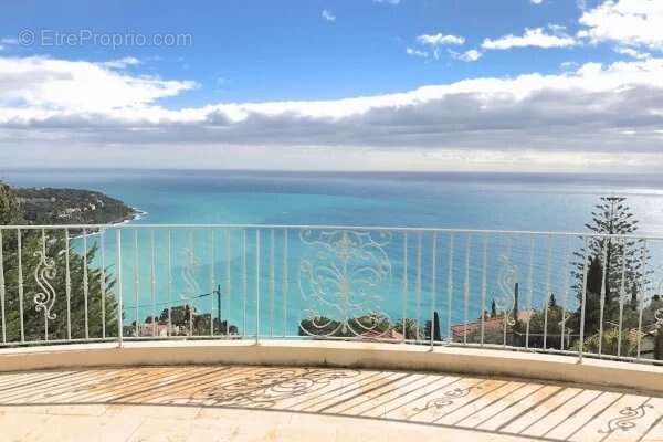 Maison à ROQUEBRUNE-CAP-MARTIN