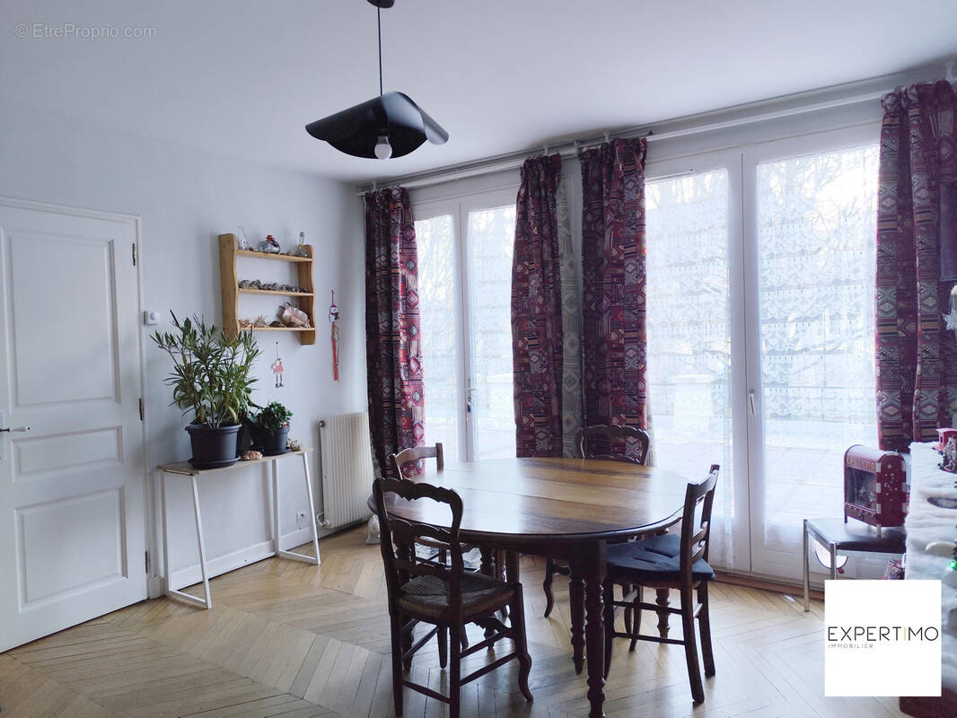 Appartement à BAGNERES-DE-LUCHON