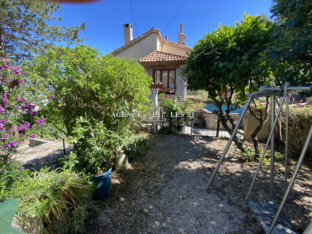 Maison à MARSEILLE-10E