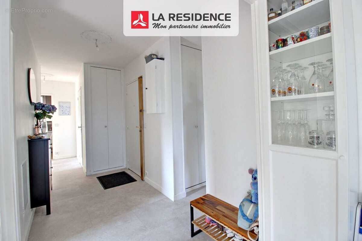 Appartement 79 m² à Eragny  - photo 8