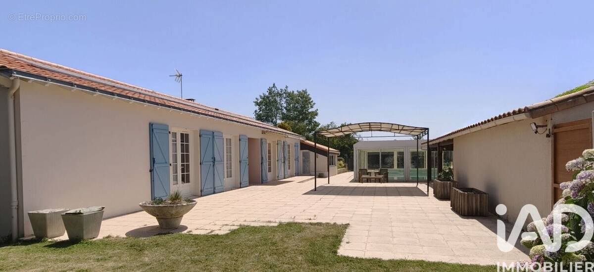 Photo 1 - Maison à SAINT-FULGENT