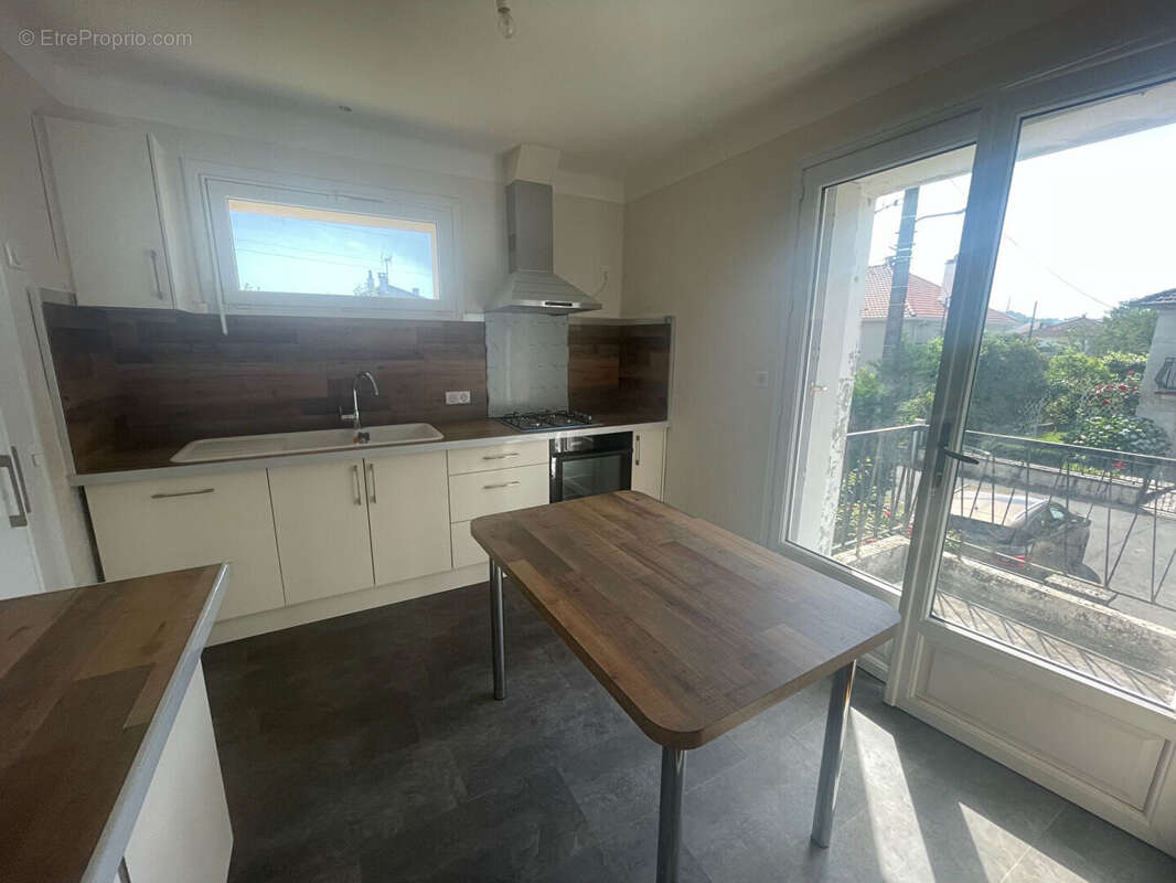 Maison à MALEMORT-SUR-CORREZE