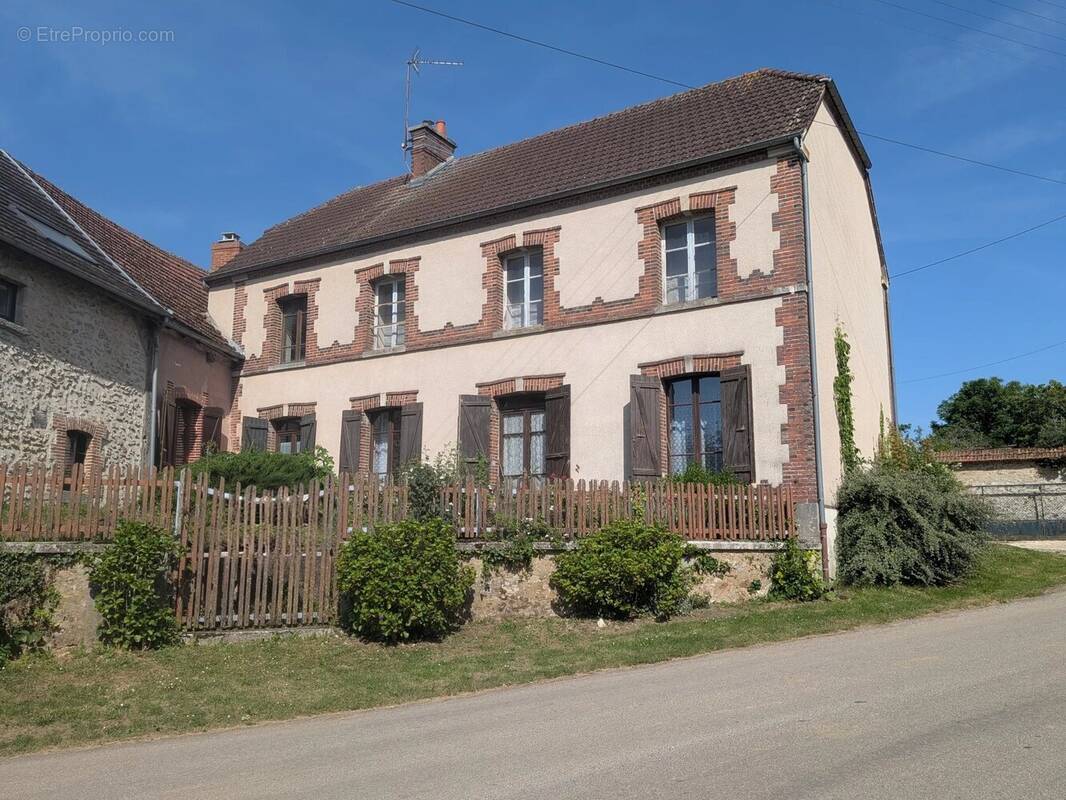 Maison pleine de potentiel pour les amoureux de nature et de grands espaces - photo 18