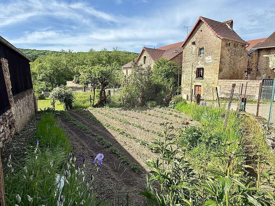 Maison à VILLERS-LES-LUXEUIL