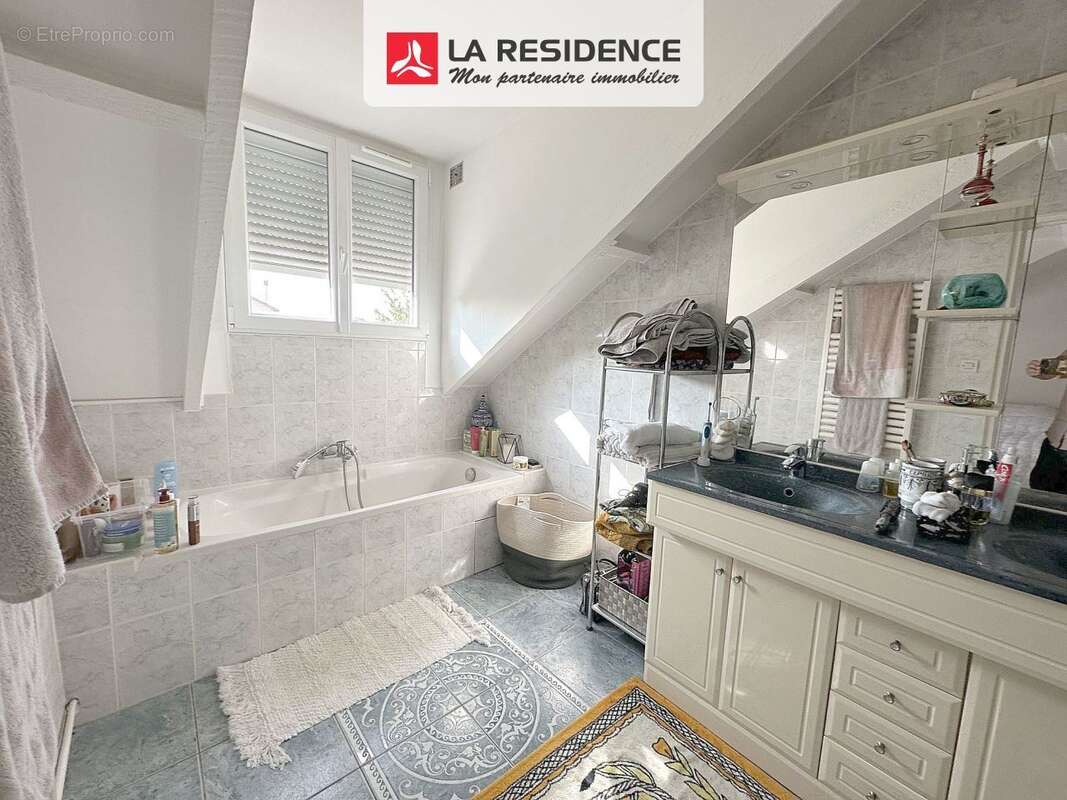Maison 117 m² à Garges-Les-Gonesse  - photo 5