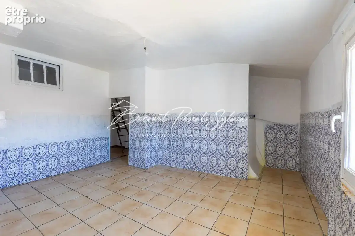 Grand garage, 3 chambres et projet de rénovation : à vous d'écrire la suite - photo 4