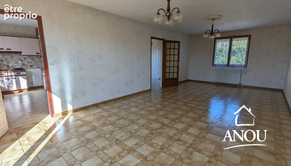 Maison de plain-pied avec sous-sol total et beaux volumes - photo 7
