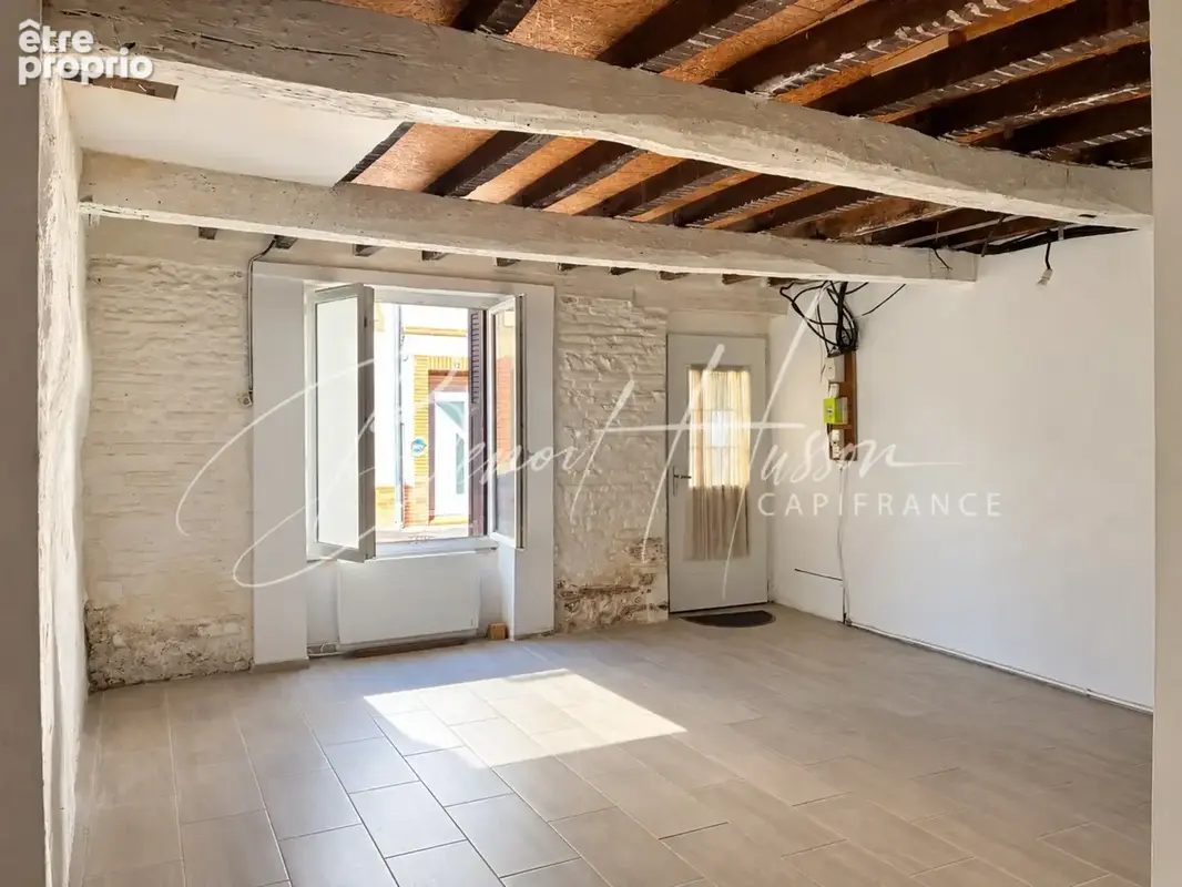 Maison de ville de 130m² avec cour, garage et dépendance - photo 5