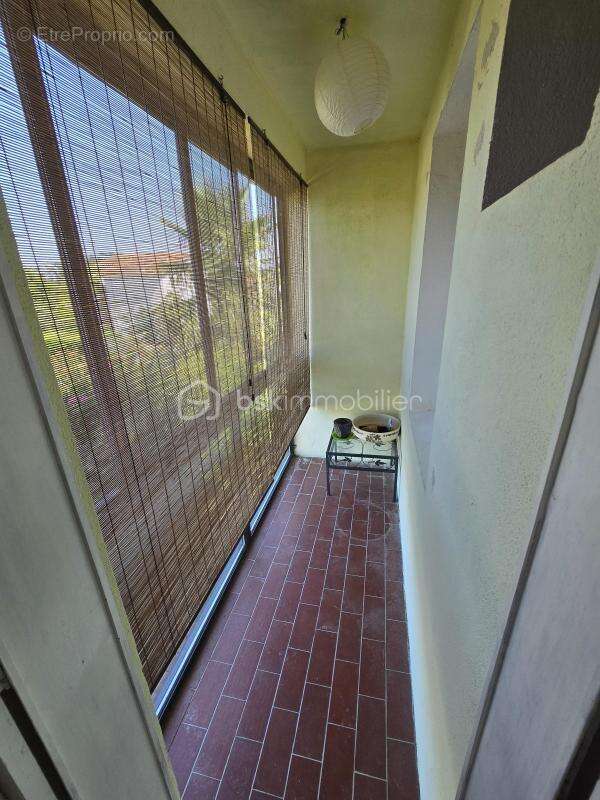 Maison de 120 m2 avec 4 chambres et piscine sur un terrain de 828 m2 !!! - photo 20