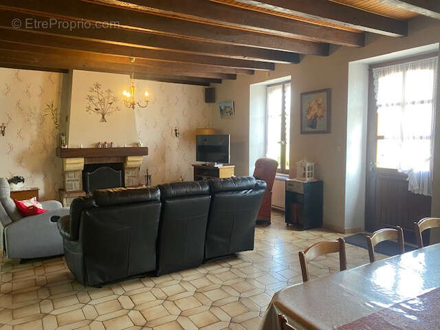 Maison à LE CAMBOUT