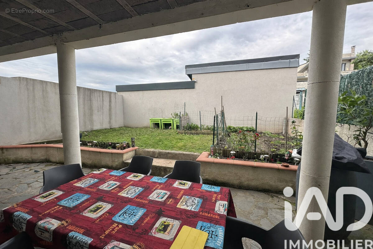 Photo 1 - Appartement à LA GRAND-CROIX