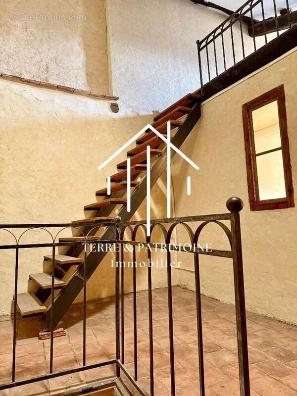 Maison à VALLON-PONT-D'ARC