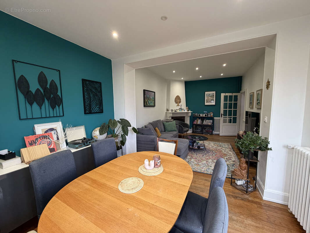 Maison à BELLERIVE-SUR-ALLIER