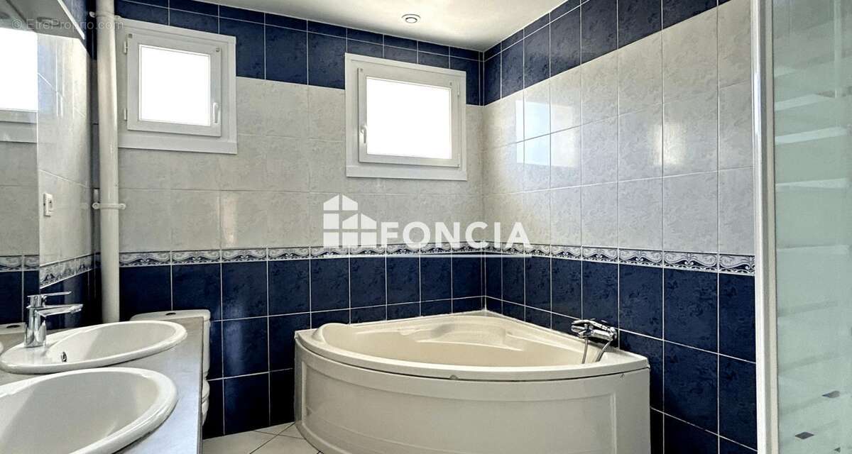 Maison à VILLENEUVE-SUR-LOT